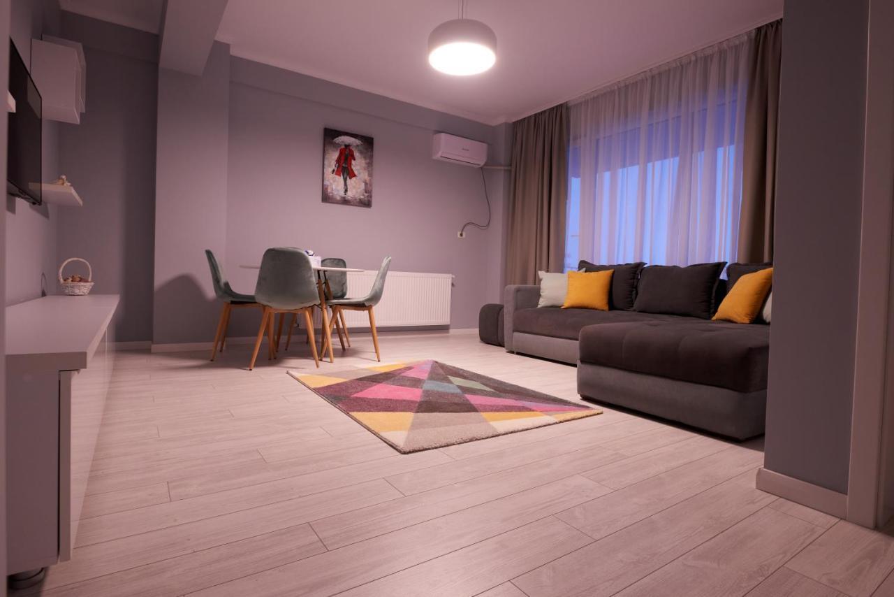 Atlantis Apartment Năvodari Exteriör bild